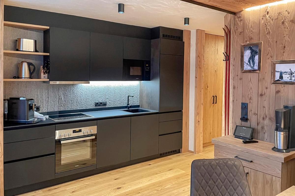 Naturlodge Ladis Ehemals Alpenlodge Alexander Inklusive Sommer Bergbahnticket Bagian luar foto
