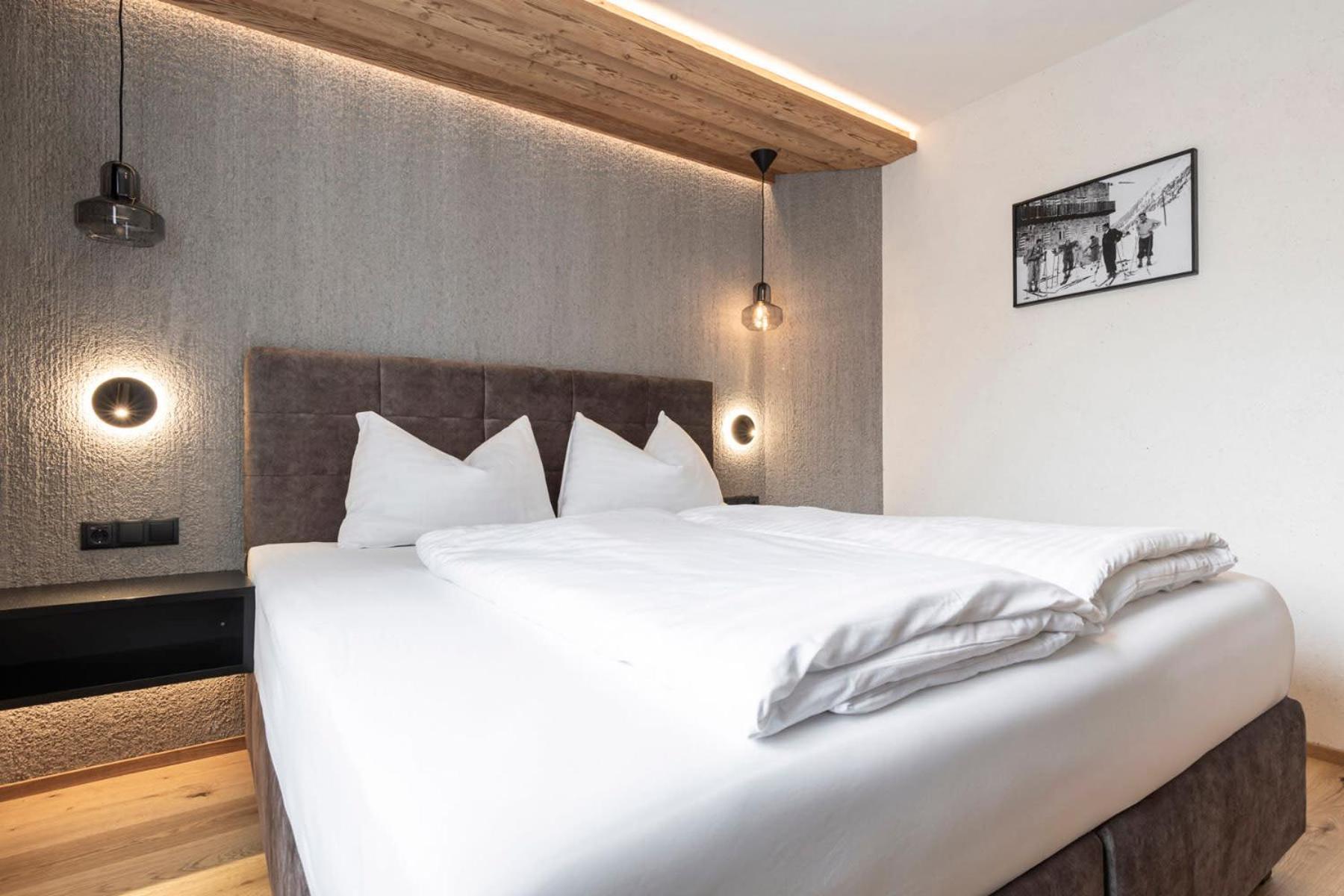 Naturlodge Ladis Ehemals Alpenlodge Alexander Inklusive Sommer Bergbahnticket Bagian luar foto