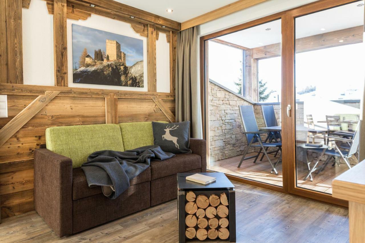 Naturlodge Ladis Ehemals Alpenlodge Alexander Inklusive Sommer Bergbahnticket Bagian luar foto