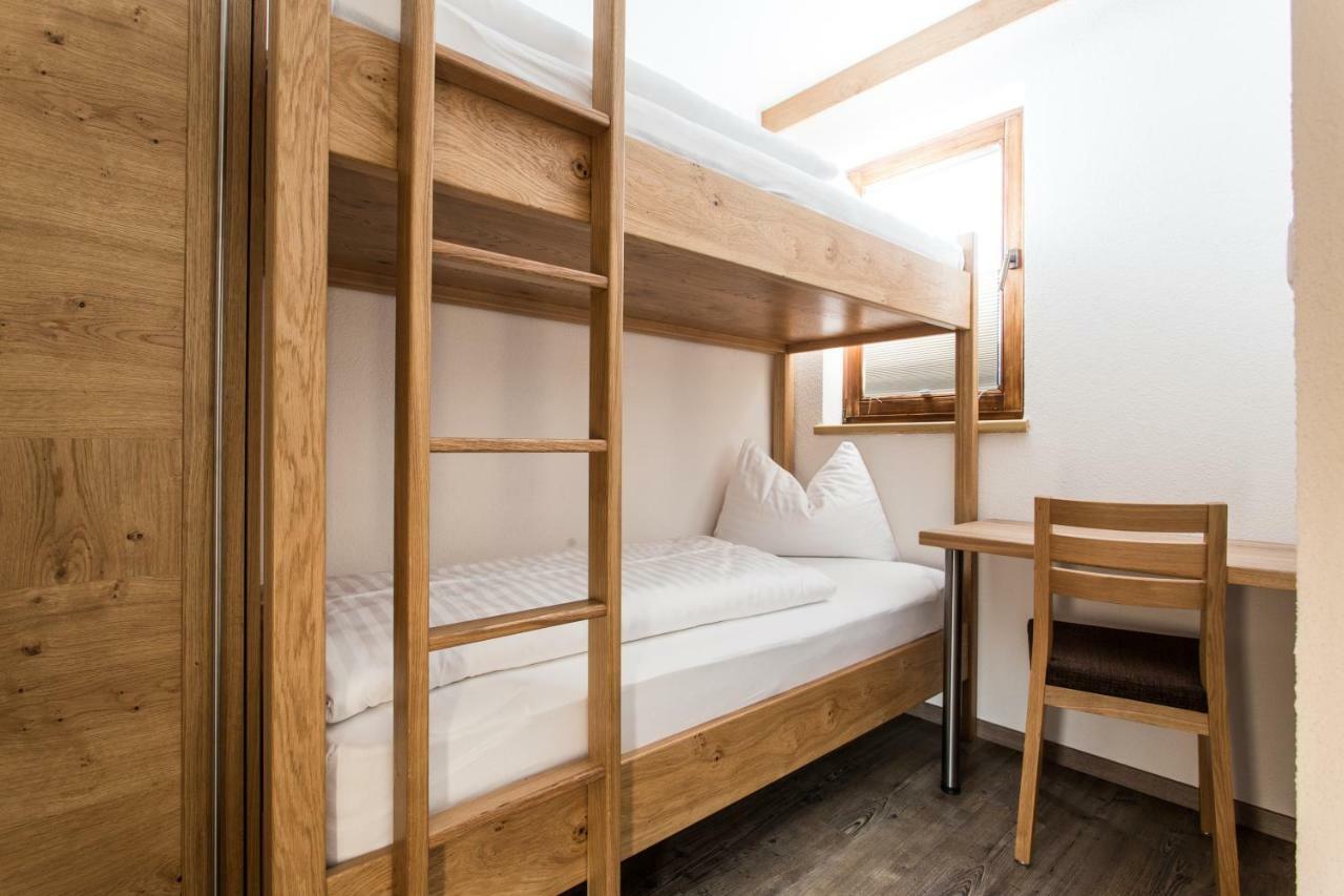 Naturlodge Ladis Ehemals Alpenlodge Alexander Inklusive Sommer Bergbahnticket Bagian luar foto